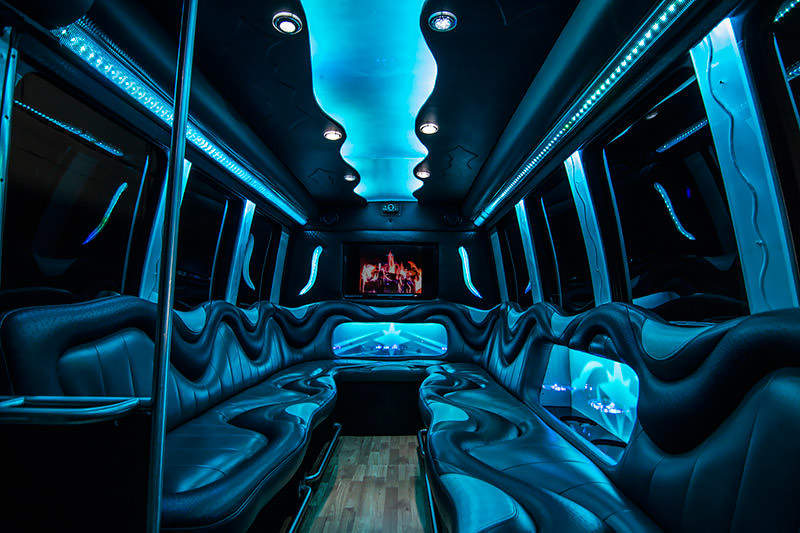 Limo bus rental in New Orleans LA
