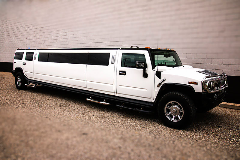 Hummer limos in New Orleans